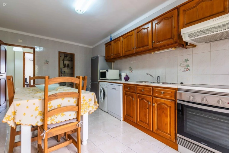 Apartamento T3 para Venda em Boliqueime Foto 8