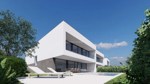 Moradia T4 para Venda em Lagos (São Sebastião e Santa Maria)