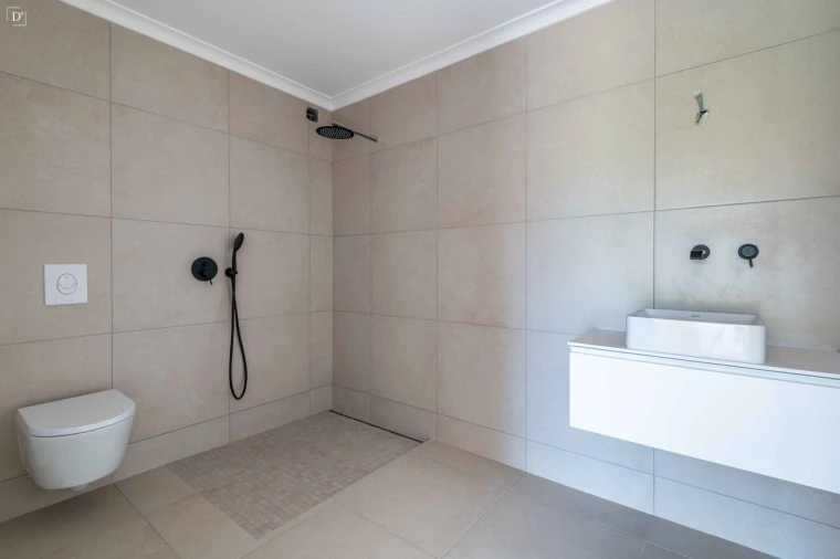 Moradia T4 para Venda em Budens Foto 39