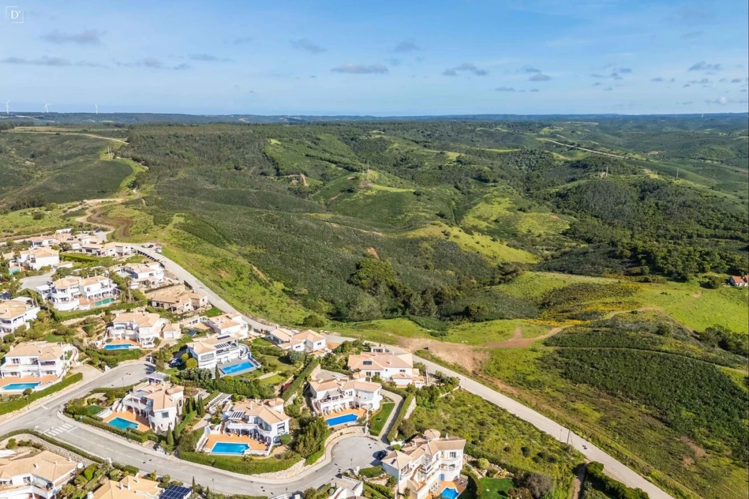 Moradia T4 para Venda em Budens Foto 44