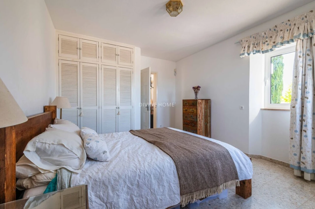 Moradia T4 para Venda em Alcantarilha e Pêra Foto 16