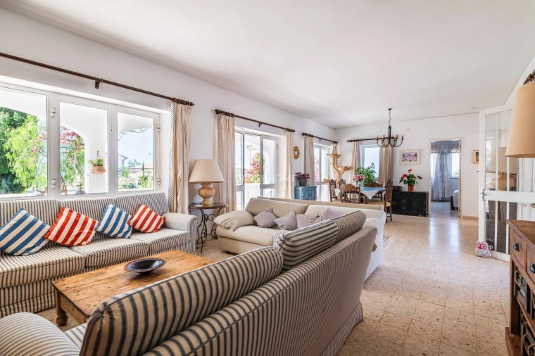 Moradia T4 para Venda em Alcantarilha e Pêra Foto 4