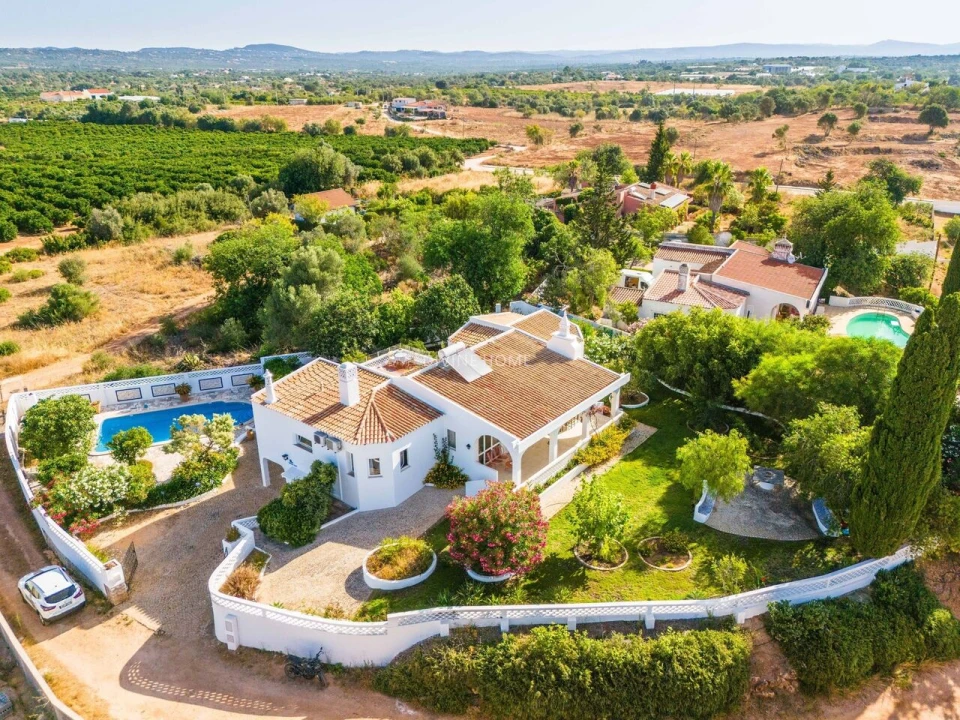 Moradia T4 para Venda em Alcantarilha e Pêra Foto 2