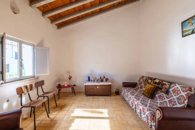 Moradia T2 para Venda em Alcaria Ruiva Foto 11