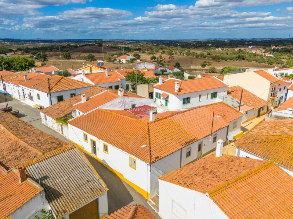 Moradia T2 para Venda em Ourique Foto 4