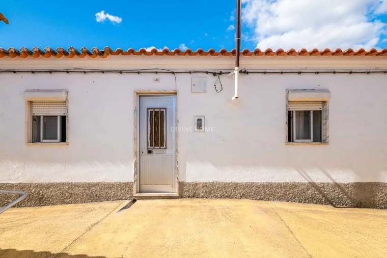 Moradia T2 para Venda em Ourique Foto 21