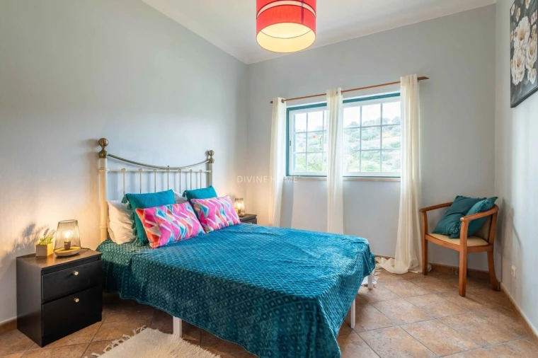 Moradia T4 para Venda em Porches Foto 16