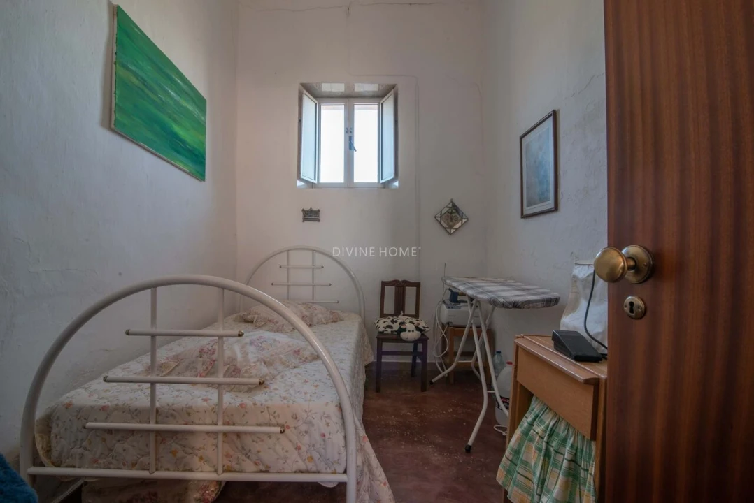 Moradia T6 para Venda em Corte do Pinto Foto 9