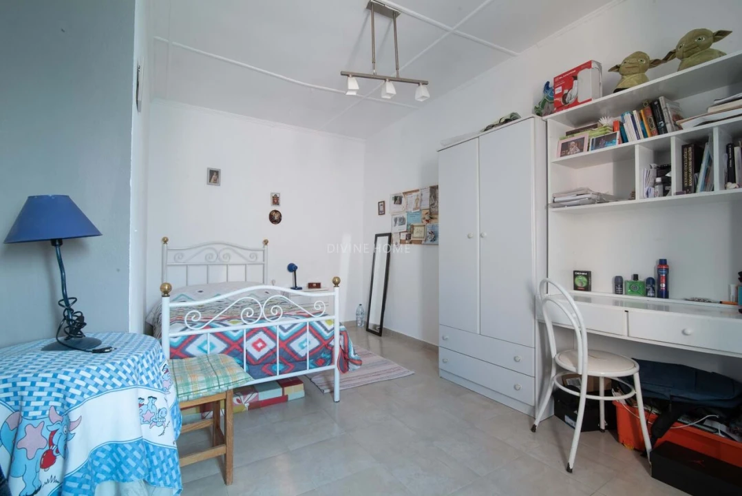 Moradia T6 para Venda em Corte do Pinto Foto 15