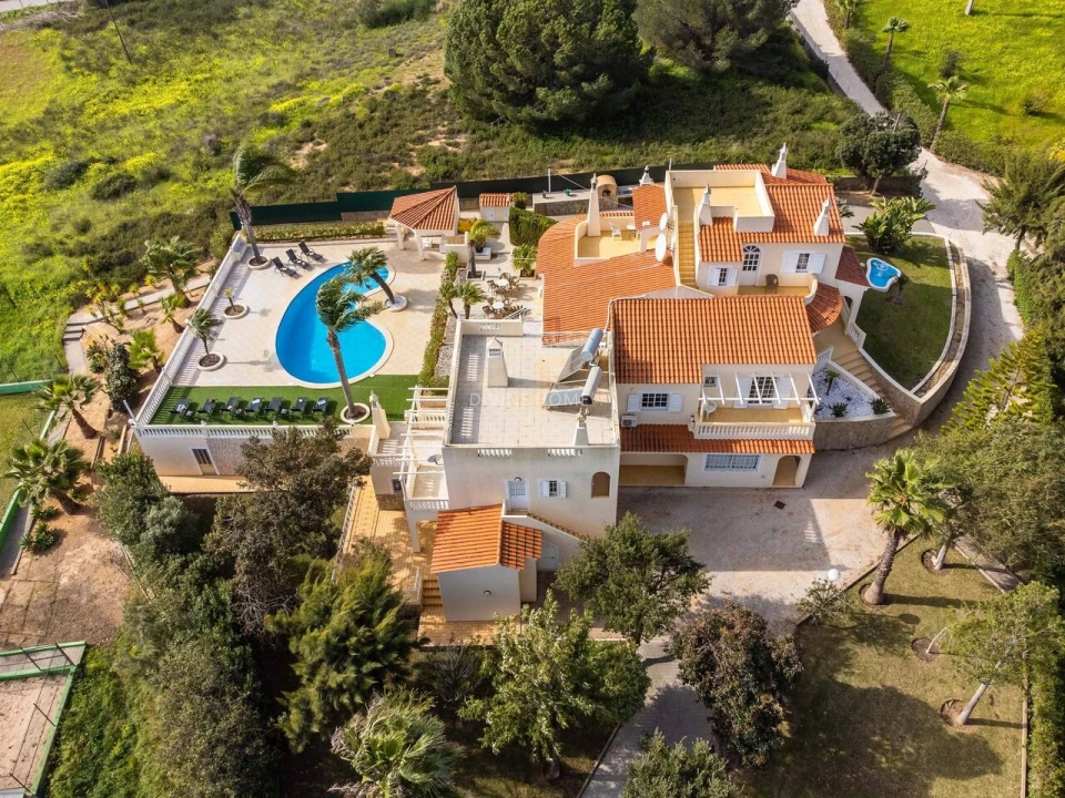 Moradia T8 para Venda em Lagoa e Carvoeiro Foto 4