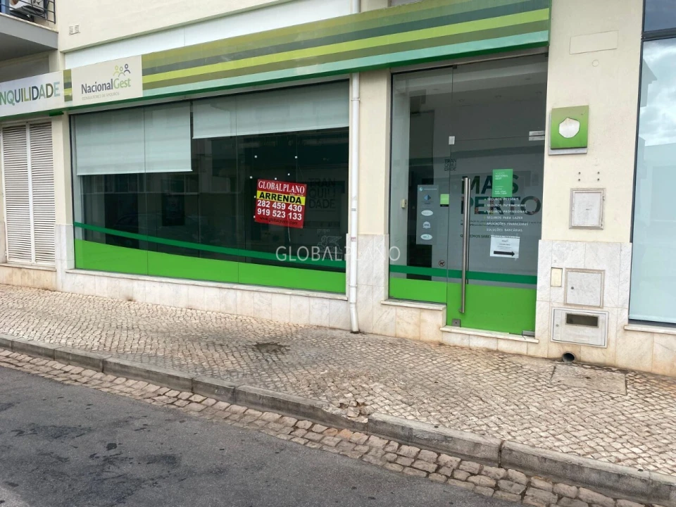 Loja para Venda em Lagoa e Carvoeiro Foto 4