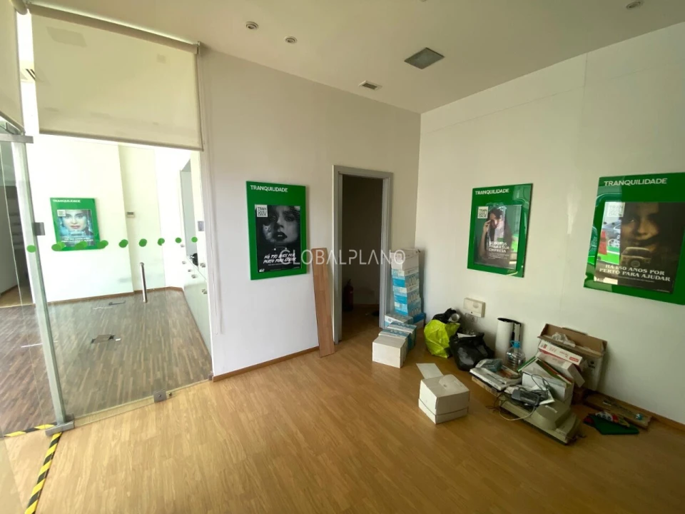 Loja para Venda em Lagoa e Carvoeiro Foto 6