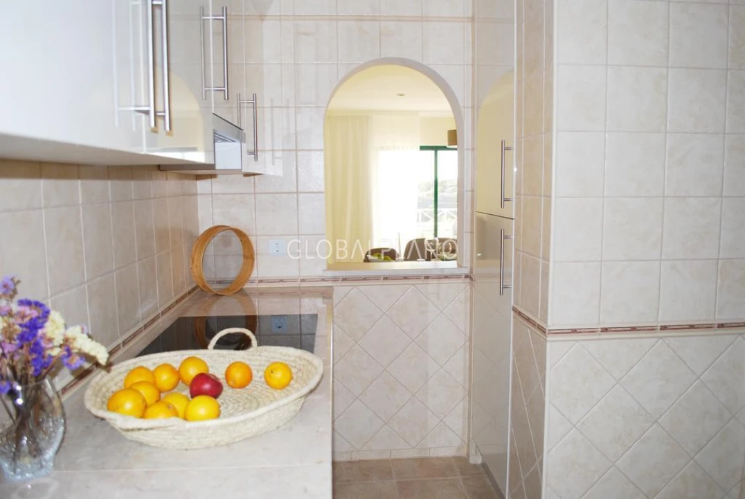 Apartamento T1 para Venda em Lagoa e Carvoeiro Foto 6