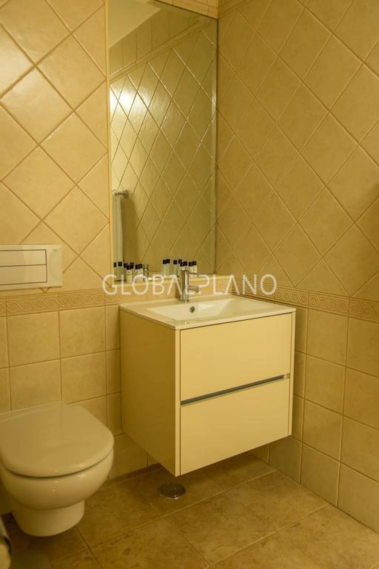 Apartamento T1 para Venda em Lagoa e Carvoeiro Foto 12