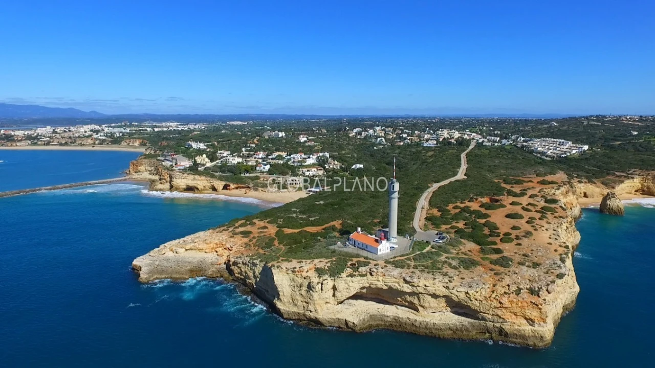Terreno para Venda em Ferragudo Foto 3