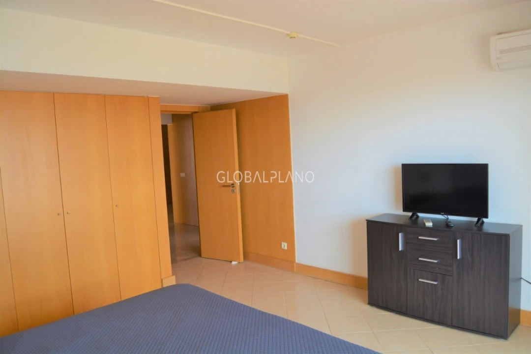 Apartamento T4 para Venda em Portimão Foto 22
