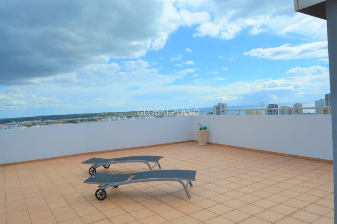 Apartamento T4 para Venda em Portimão Foto 32