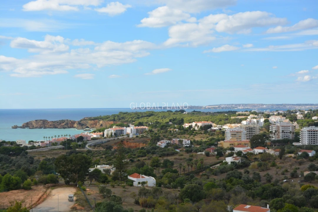 Apartamento T4 para Venda em Portimão Foto 5