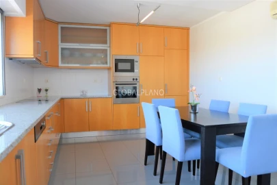Apartamento T4 para Venda em Portimão