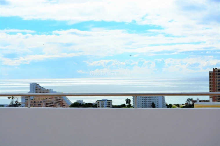 Apartamento T4 para Venda em Portimão Foto 33