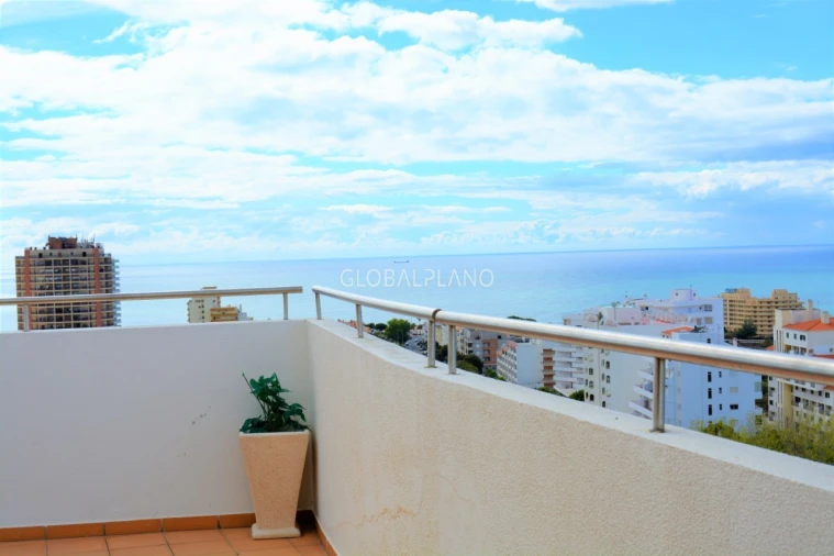 Apartamento T4 para Venda em Portimão Foto 39