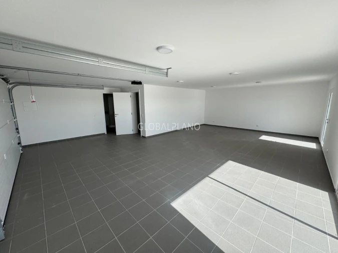 Moradia T4 para Venda em Mexilhoeira Grande Foto 31