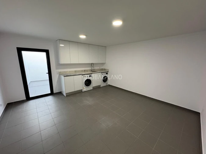 Moradia T4 para Venda em Mexilhoeira Grande Foto 29