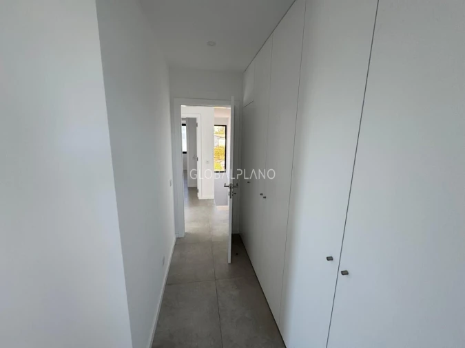 Moradia T4 para Venda em Mexilhoeira Grande Foto 23