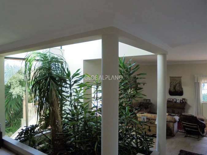 Moradia T4 para Venda em Albufeira e Olhos de Água Foto 3