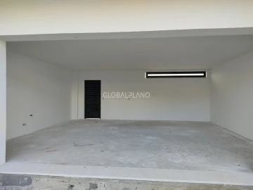 Moradia T3 para Venda em Lagoa e Carvoeiro