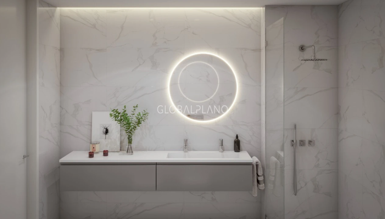 Apartamento T4 para Venda em Portimão Foto 8