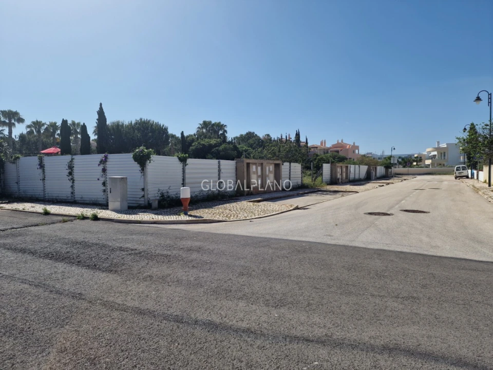 Moradia T4 para Venda em Lagos (São Sebastião e Santa Maria) Foto 7