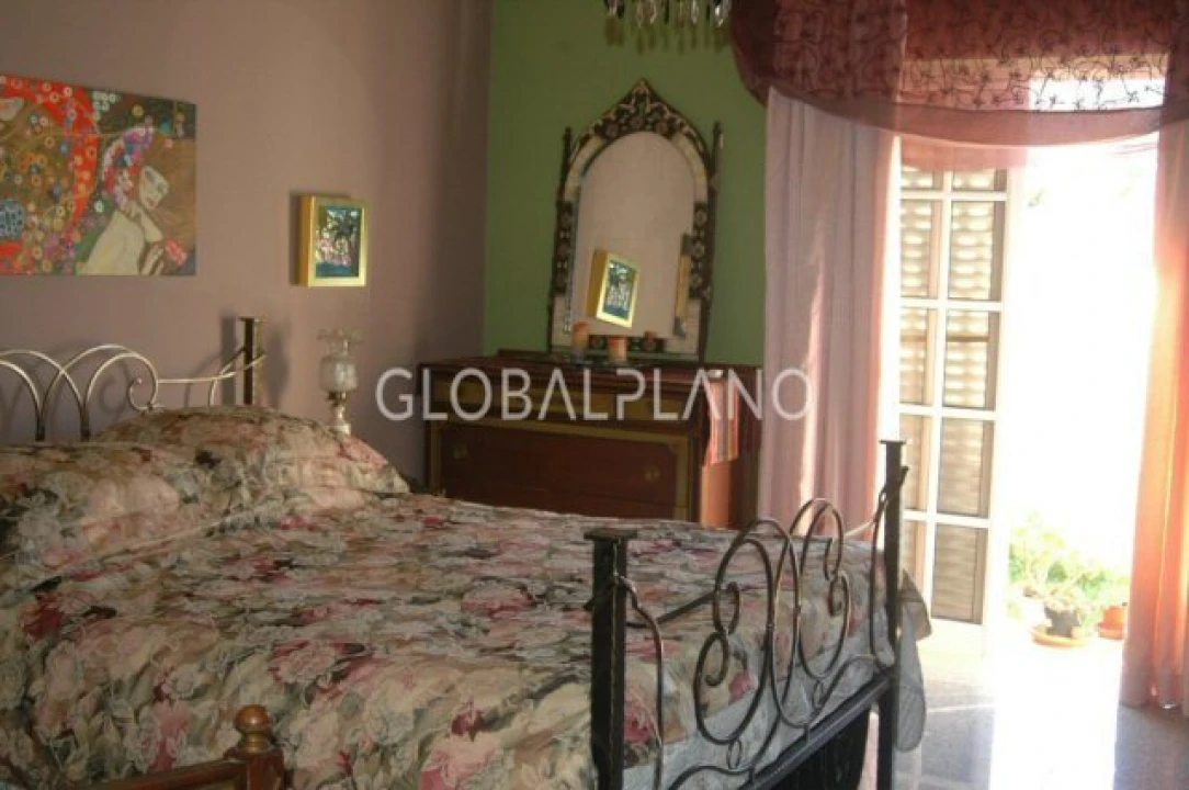 Moradia T4 para Venda em Alvor Foto 22