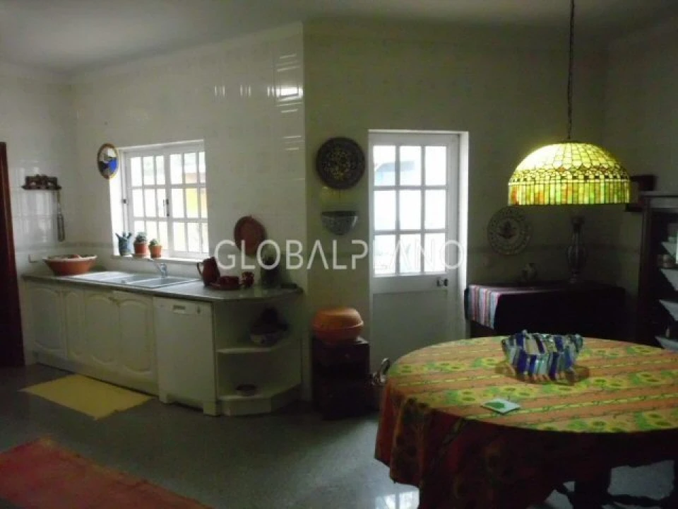 Moradia T4 para Venda em Alvor Foto 11