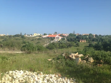 Terreno para Venda em Lagos (São Sebastião e Santa Maria)