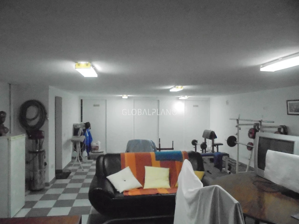 Moradia T4 para Venda em Albufeira e Olhos de Água Foto 20