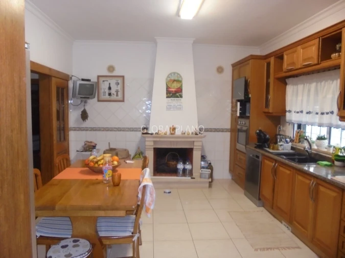 Moradia T4 para Venda em Albufeira e Olhos de Água Foto 9