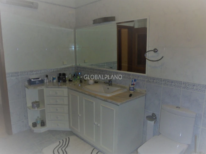 Moradia T4 para Venda em Albufeira e Olhos de Água Foto 14