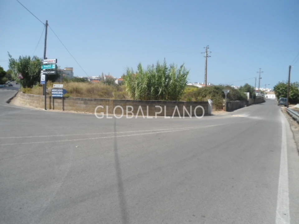 Terreno para Venda em Alvor Foto 2