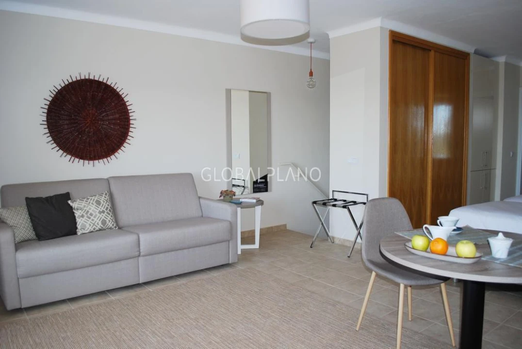 Apartamento T0 para Venda em Lagoa e Carvoeiro Foto 9