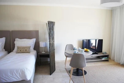Apartamento T0 para Venda em Lagoa e Carvoeiro