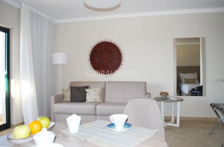 Apartamento T0 para Venda em Lagoa e Carvoeiro Foto 2