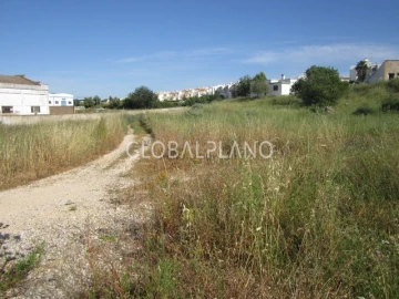 Quinta T3 para Venda em Estômbar e Parchal