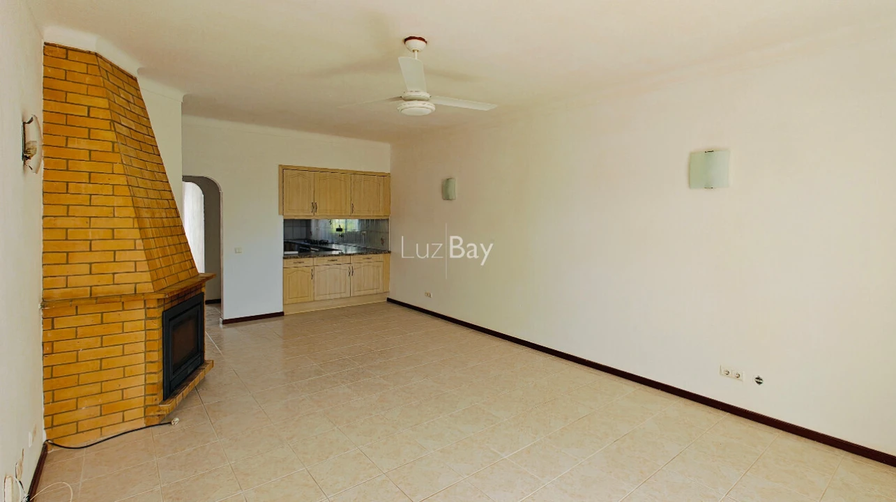 Moradia T2 para Venda em Bensafrim e Barão de São João Foto 7