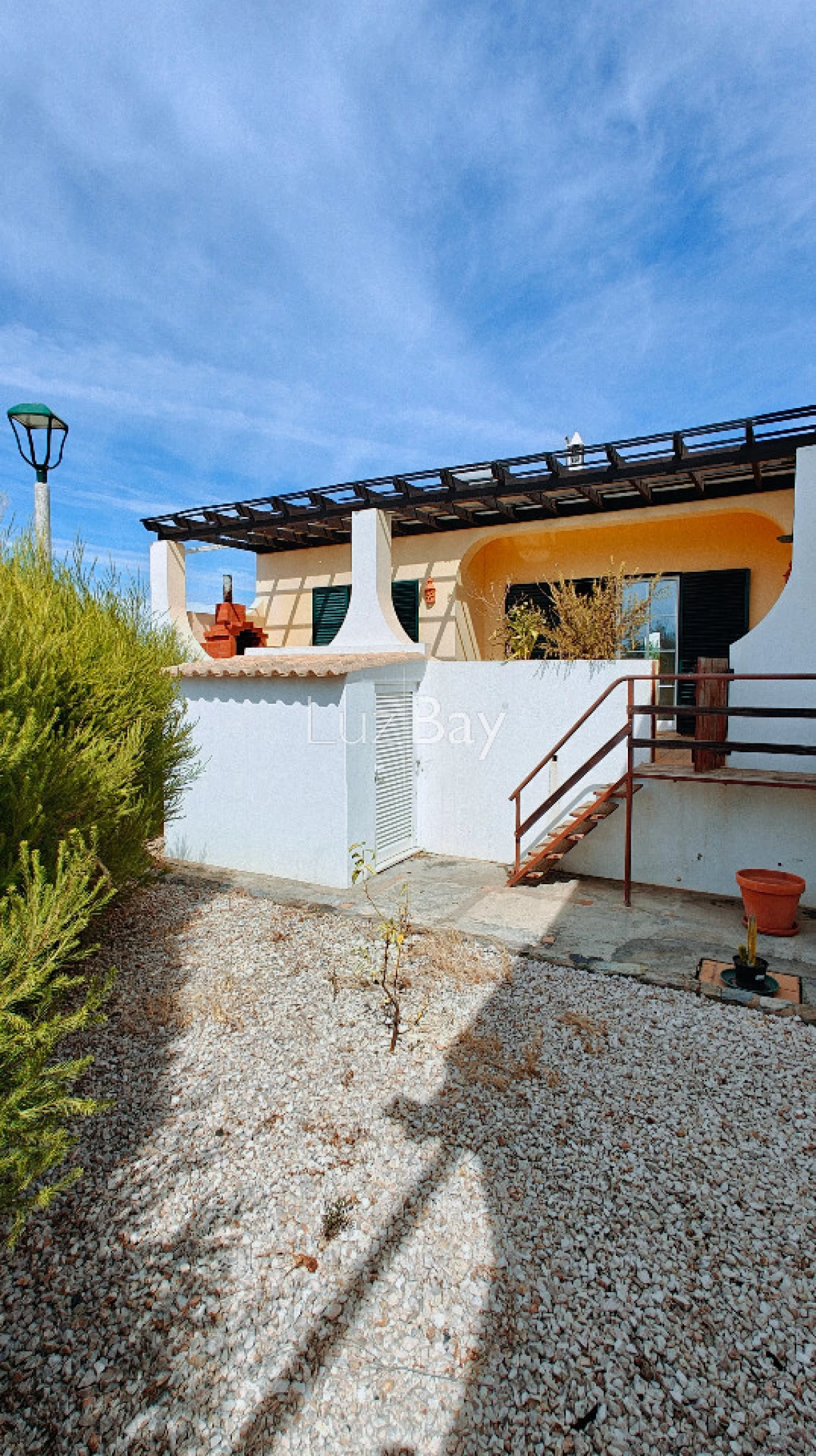 Moradia T2 para Venda em Bensafrim e Barão de São João Foto 13