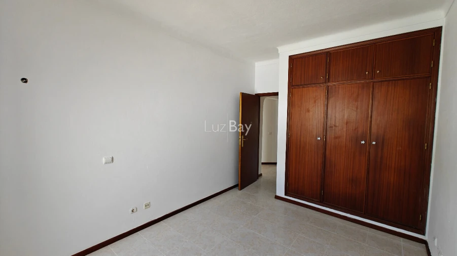 Moradia T2 para Venda em Bensafrim e Barão de São João Foto 12