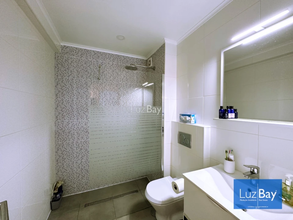 Apartamento T2 para Venda em Luz Foto 17