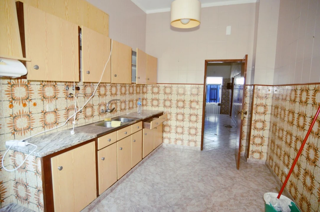 Moradia T3 para Venda em Olhão Foto 4