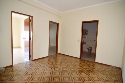 Moradia T3 para Venda em Olhão