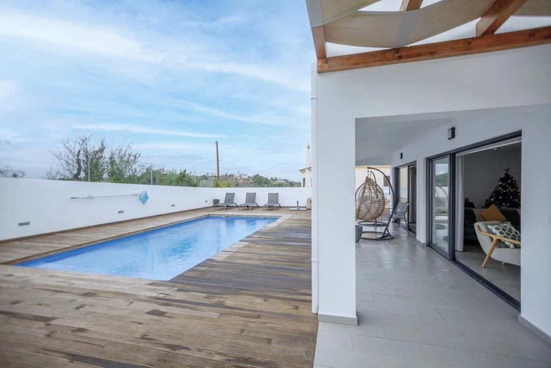 Moradia T6 para Venda em Albufeira e Olhos de Água Foto 45